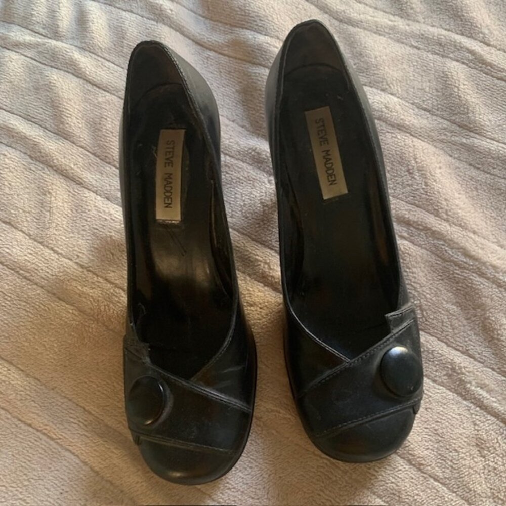 Class Black Steve Madden Heels